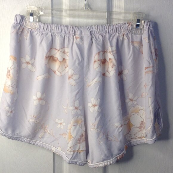 Plum Pretty Sugar PJ Short set, "M" Pastels with Magnolia Flowers, Preppy, Cute - Picture 4 of 7